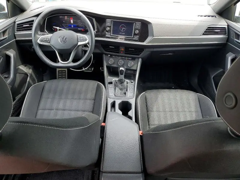2024 VOLKSWAGEN JETTA SPORT  
