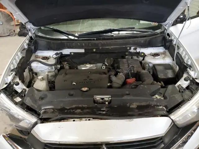 2017 MITSUBISHI OUTLANDER SPORT ES  