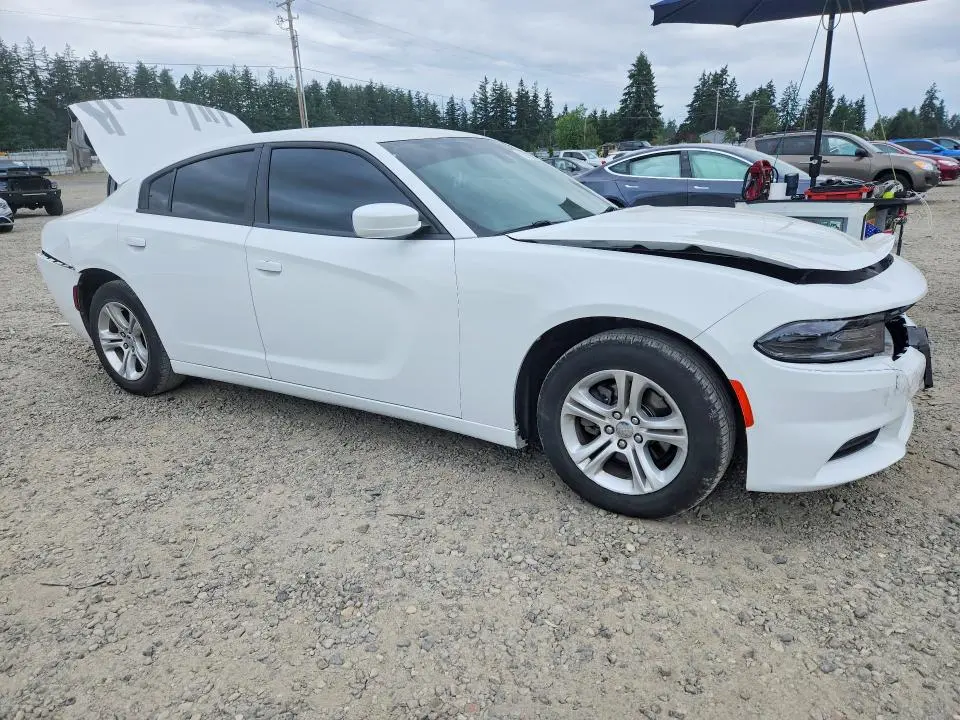 2020 DODGE CHARGER SXT  