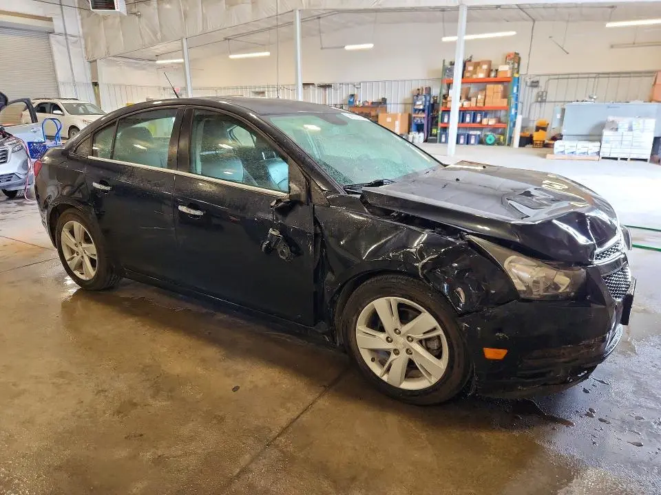 2014 CHEVROLET CRUZE   