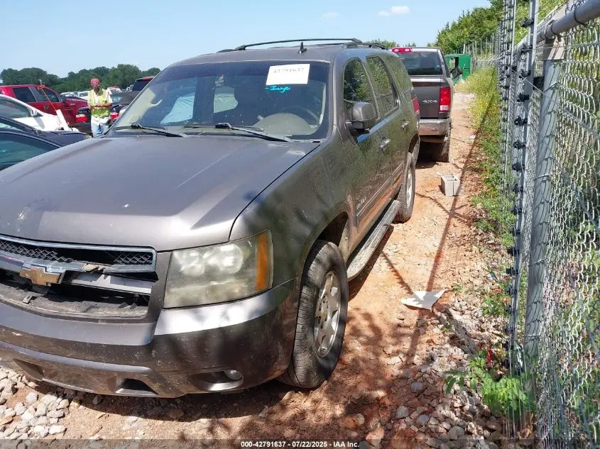 2011 CHEVROLET TAHOE LT
