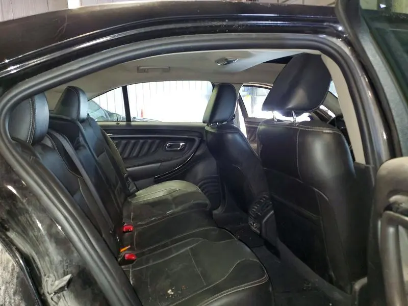 2010 FORD TAURUS LIMITED  