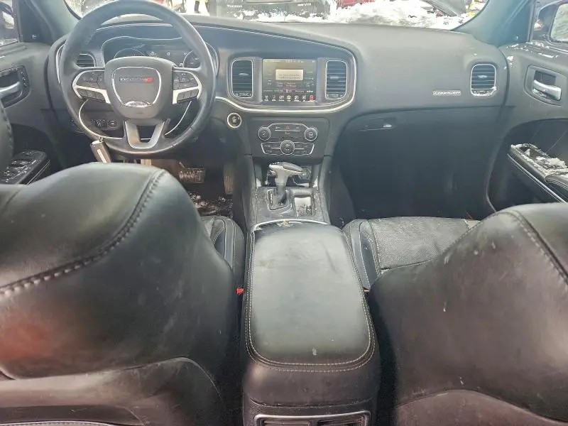 2016 DODGE CHARGER SXT  