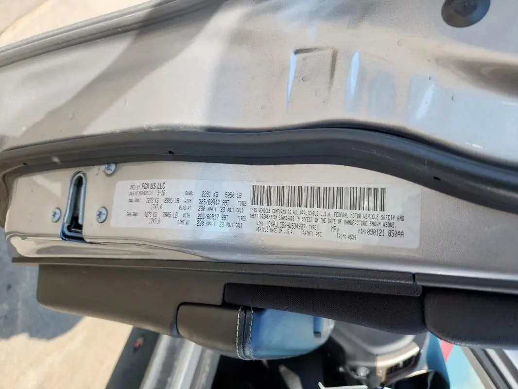 2017 JEEP CHEROKEE LATITUDE  