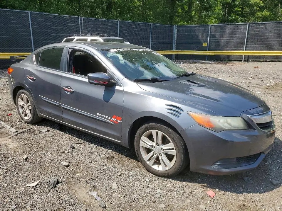 2013 ACURA ILX 20  