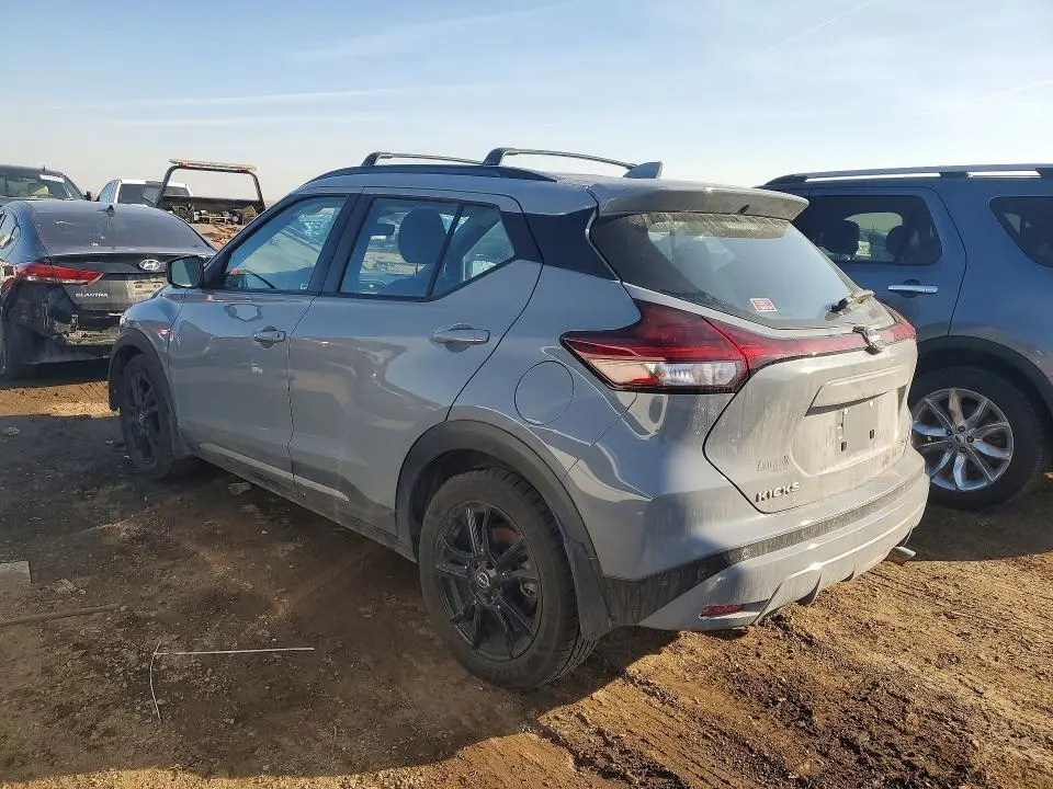 2022 NISSAN KICKS SR  