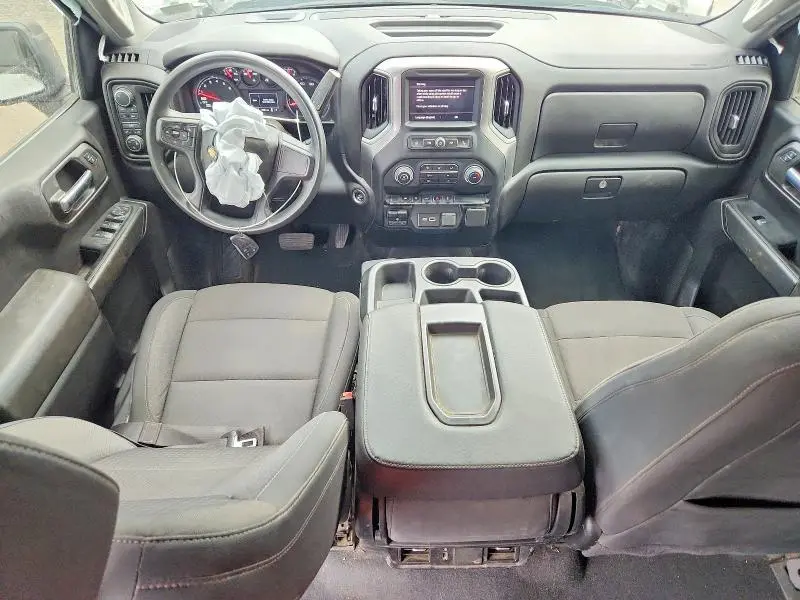 2024 CHEVROLET SILVERADO K1500 CUSTOM  