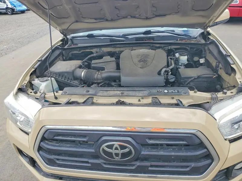 2018 TOYOTA TACOMA SR5 V6  