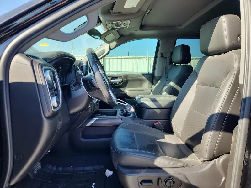 2021 GMC SIERRA K1500 SLT  