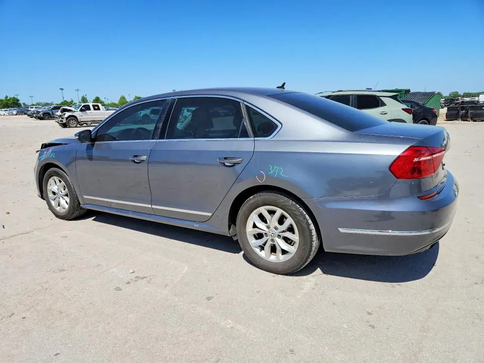 2016 VOLKSWAGEN PASSAT S  