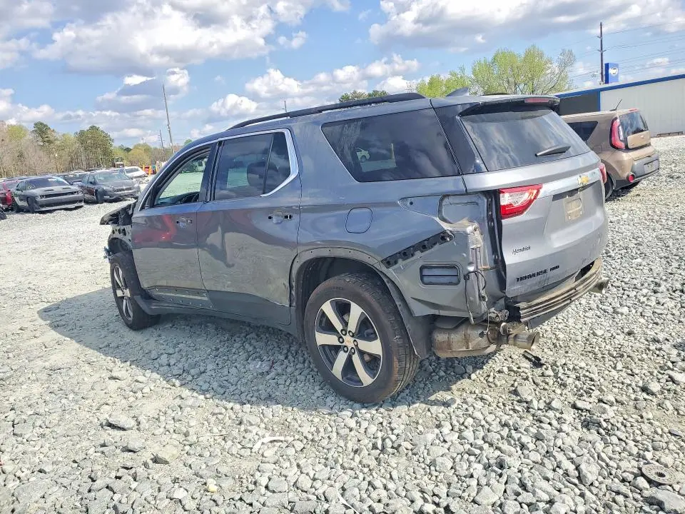 2021 CHEVROLET TRAVERSE LT  