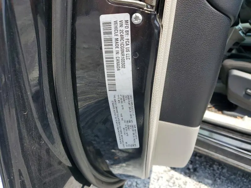 2022 CHRYSLER VOYAGER LX  