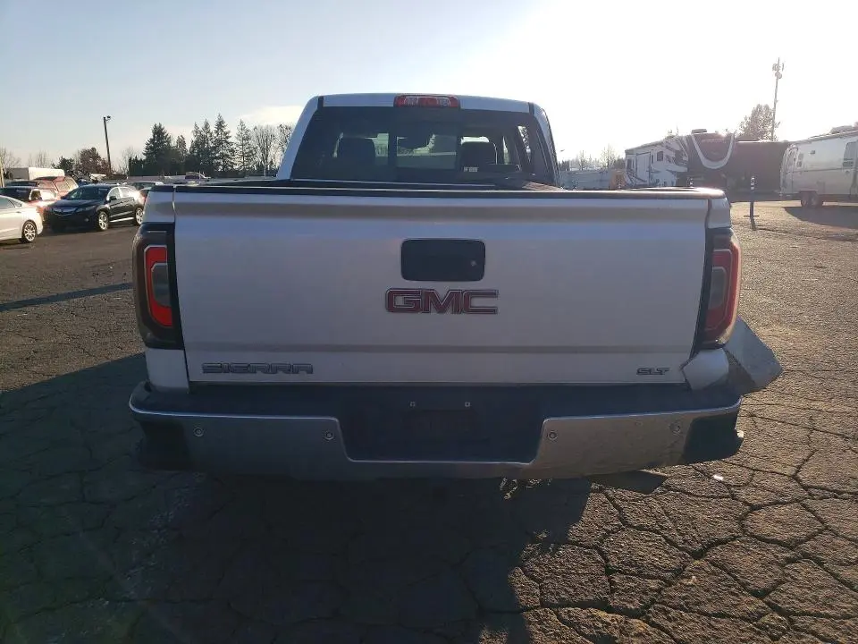 2017 GMC SIERRA   