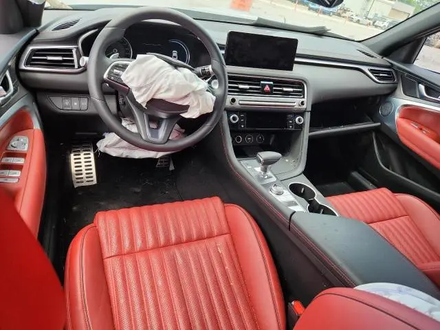 2025 GENESIS G70 BASE  