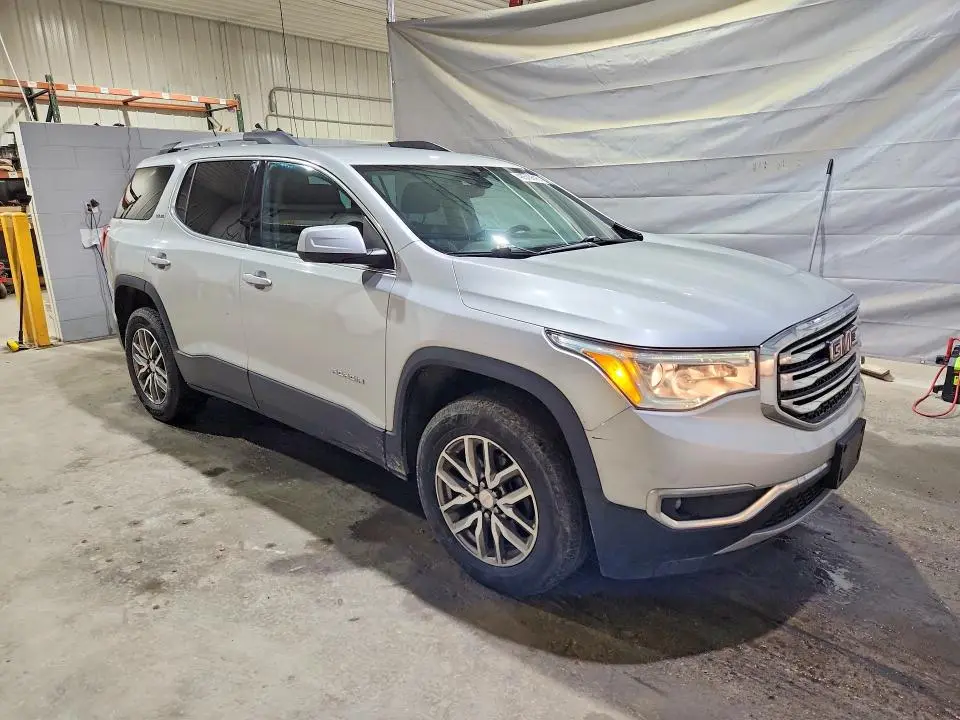2018 GMC ACADIA SLE  