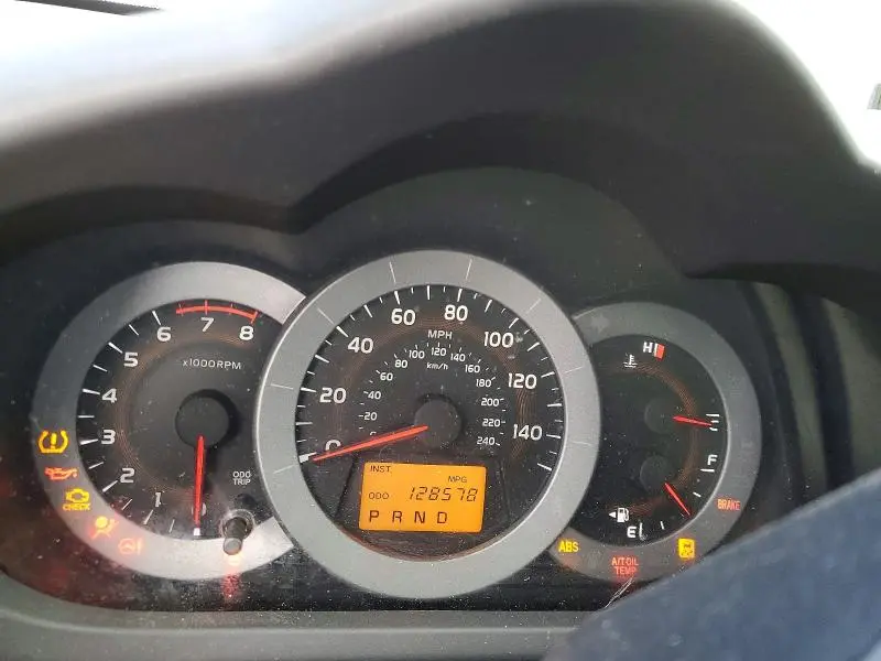 2011 TOYOTA RAV4 LIMITED  