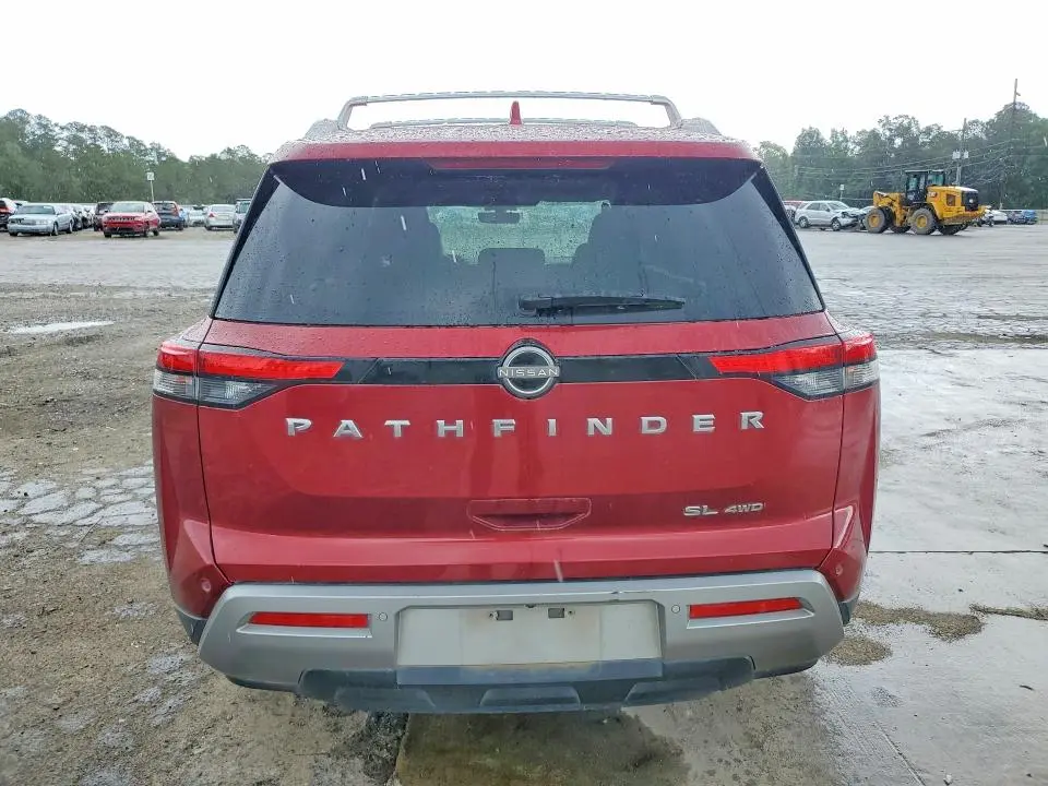 2023 NISSAN PATHFINDER SL  