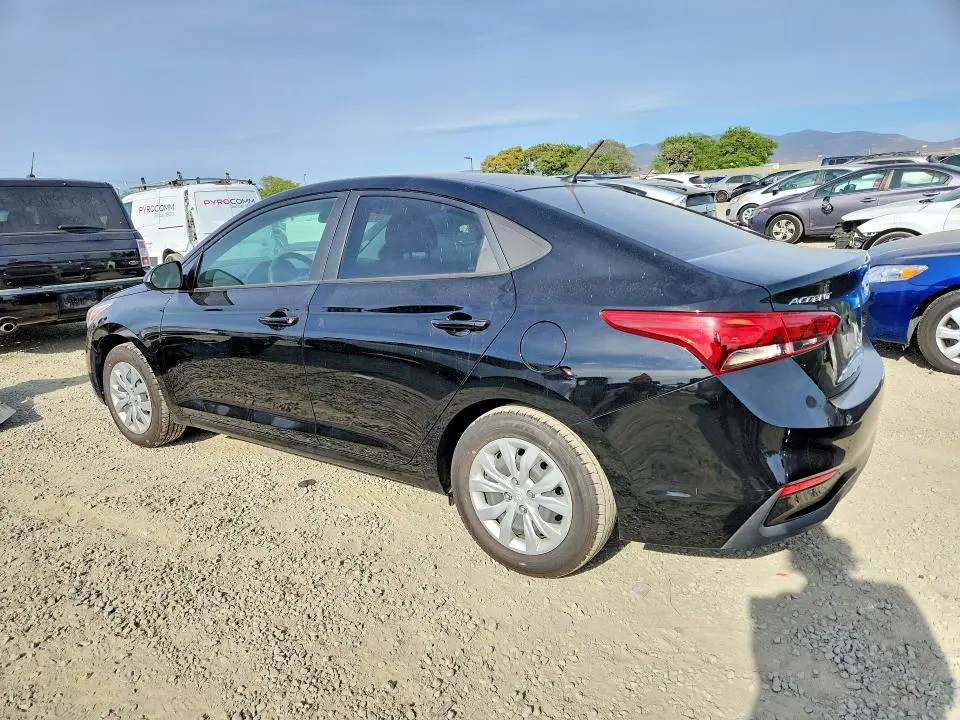 2022 HYUNDAI ACCENT SE  
