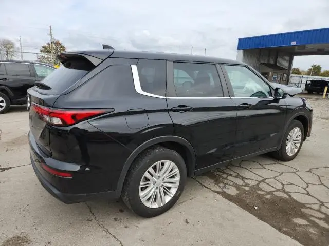 2023 MITSUBISHI OUTLANDER ES  