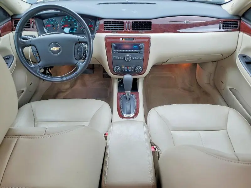 2010 CHEVROLET IMPALA LT  