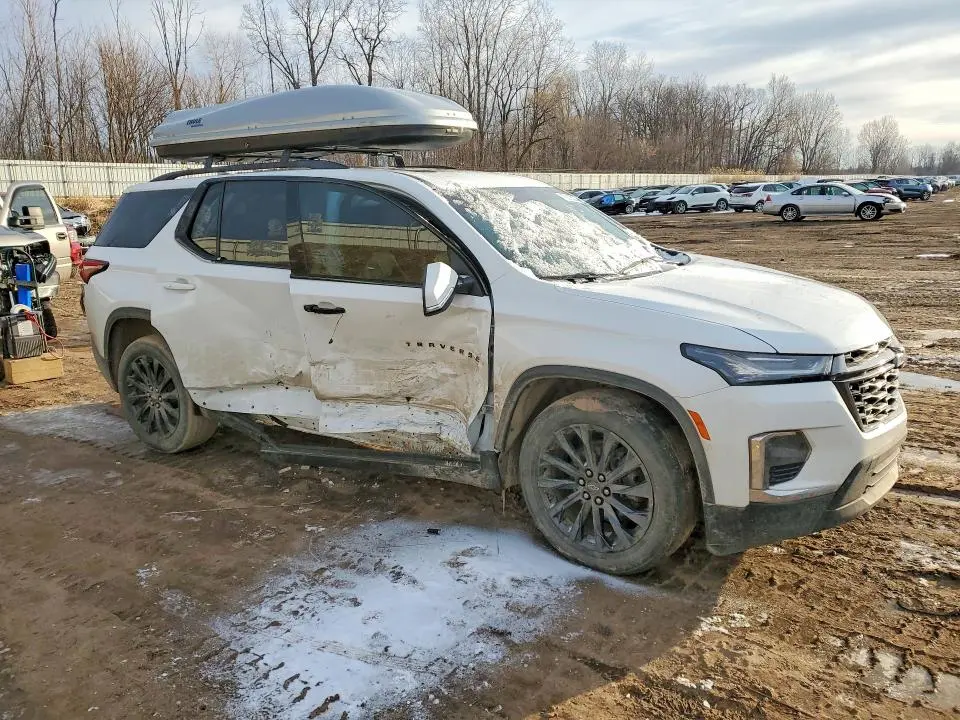 2023 CHEVROLET TRAVERSE RS  