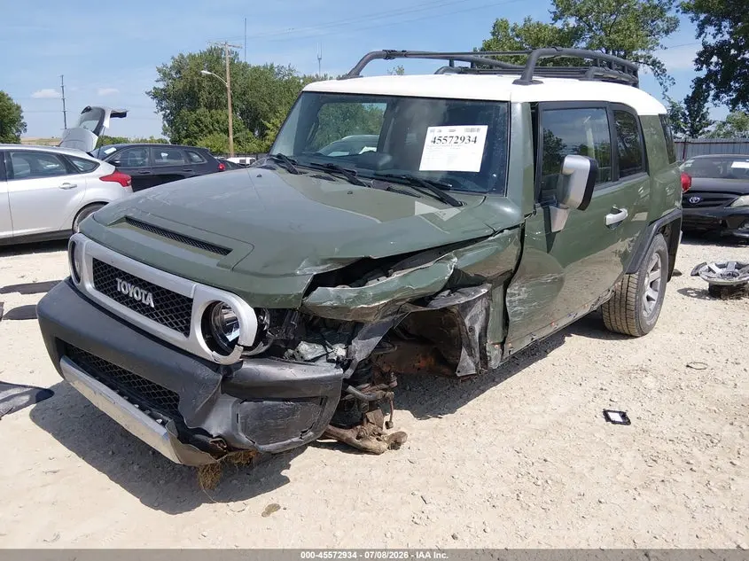 2014 TOYOTA FJ CRUISER  