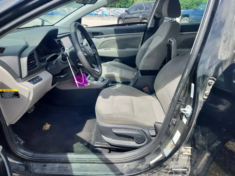 2019 HYUNDAI ELANTRA SEL  