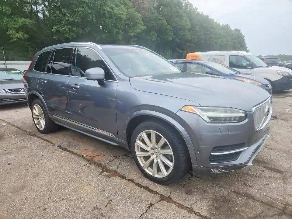 2016 VOLVO XC90 T6  
