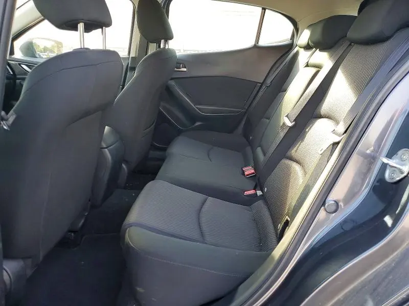 2015 MAZDA 3 TOURING  