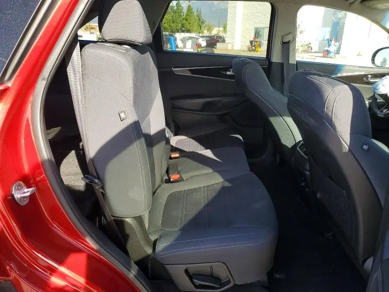 2016 KIA SORENTO LX V6  