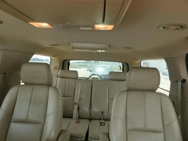 2014 CHEVROLET SUBURBAN K1500 LT  