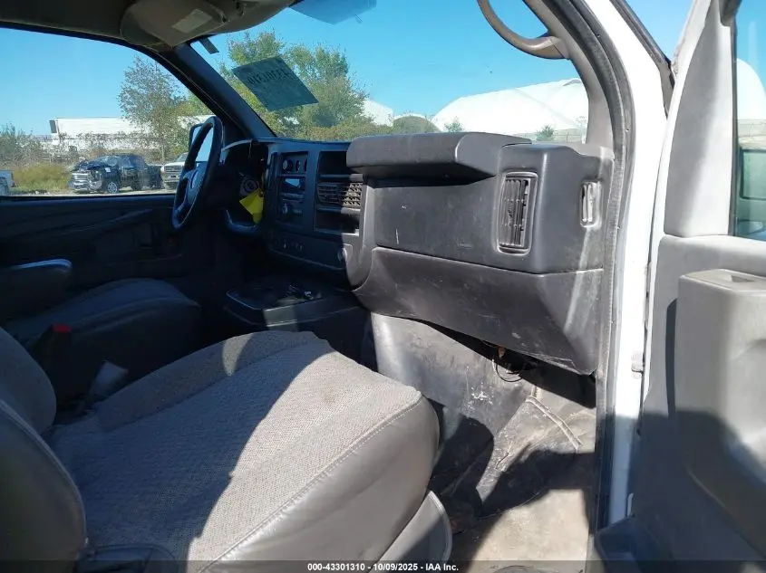 2012 CHEVROLET EXPRESS 3500 LT