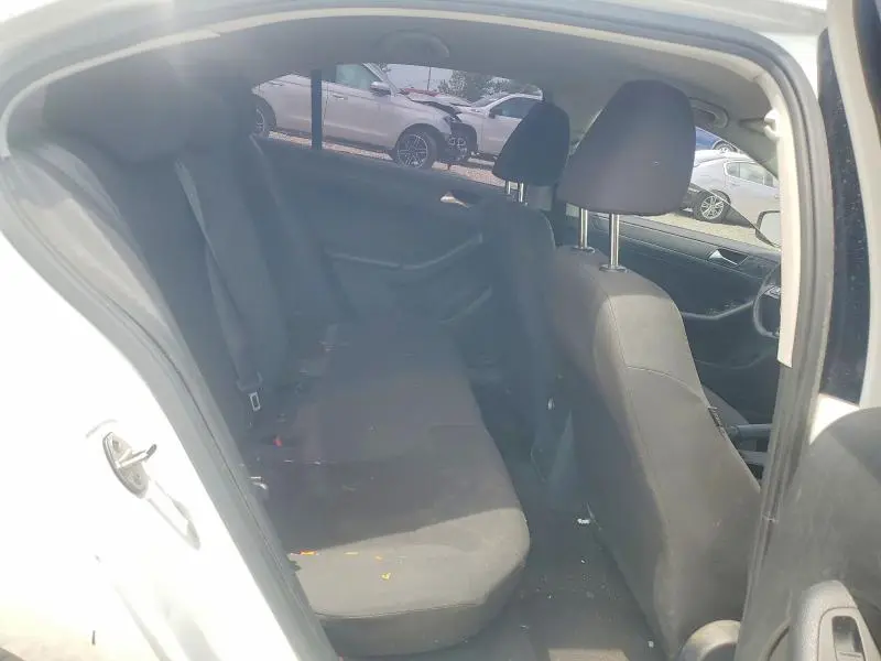 2015 VOLKSWAGEN JETTA BASE  
