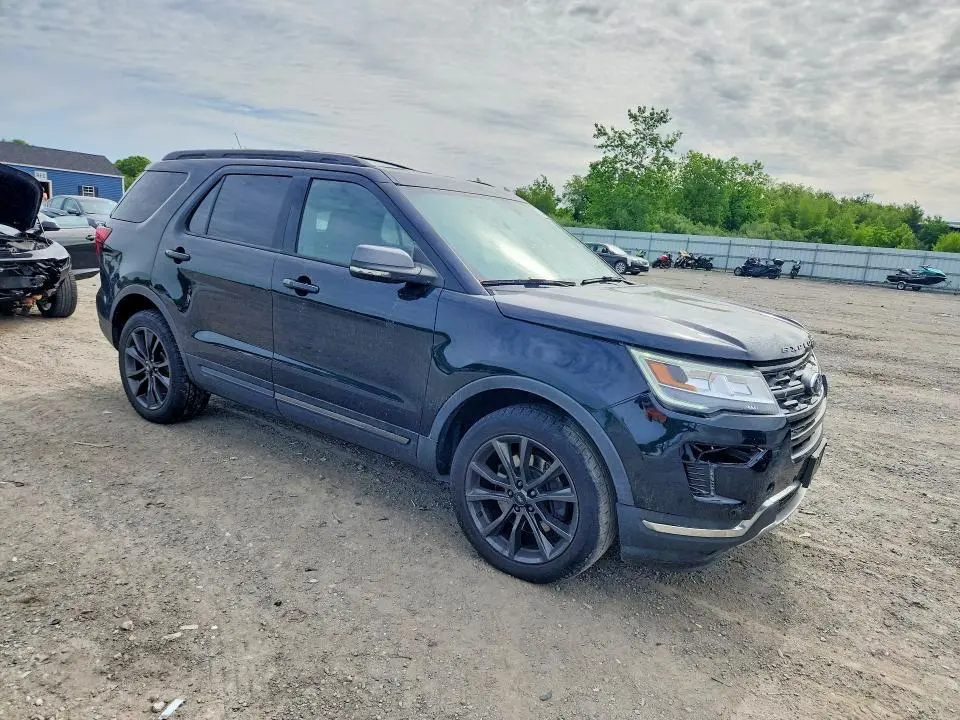 2018 FORD EXPLORER XLT  