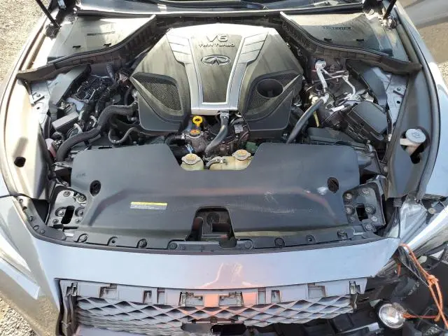 2018 INFINITI Q50 LUXE  