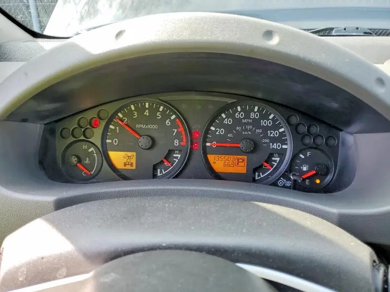 2013 NISSAN XTERRA X  