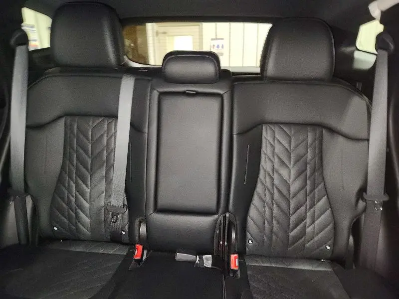 2023 KIA SPORTAGE X LINE  