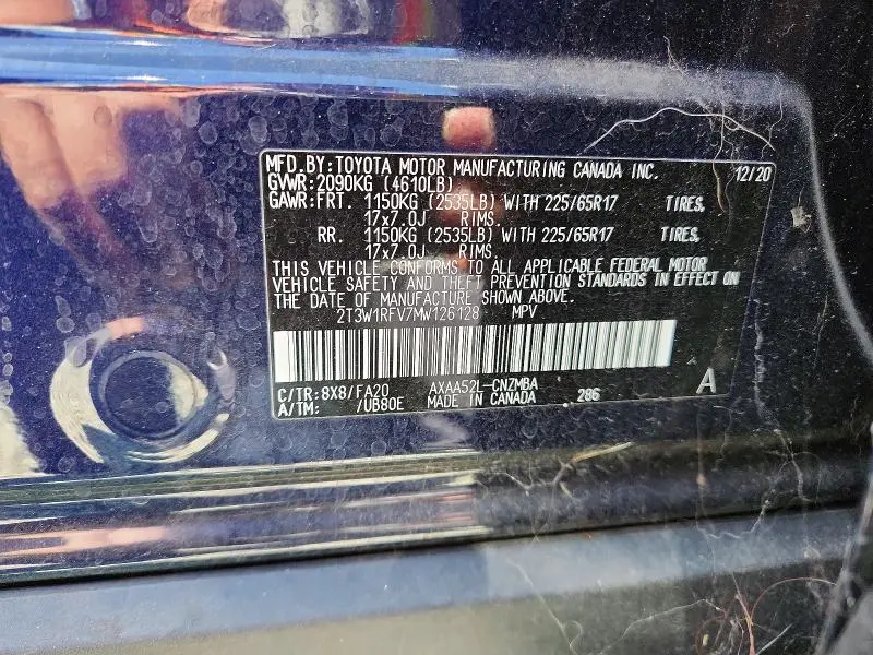 2021 TOYOTA RAV4 XLE  