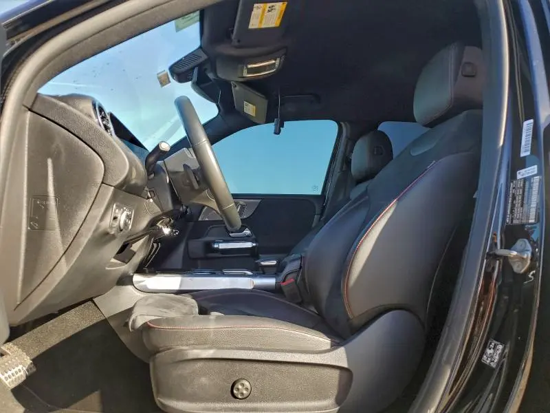 2022 MERCEDES-BENZ GLB 250  