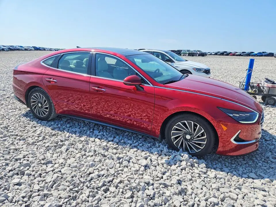 2023 HYUNDAI SONATA   
