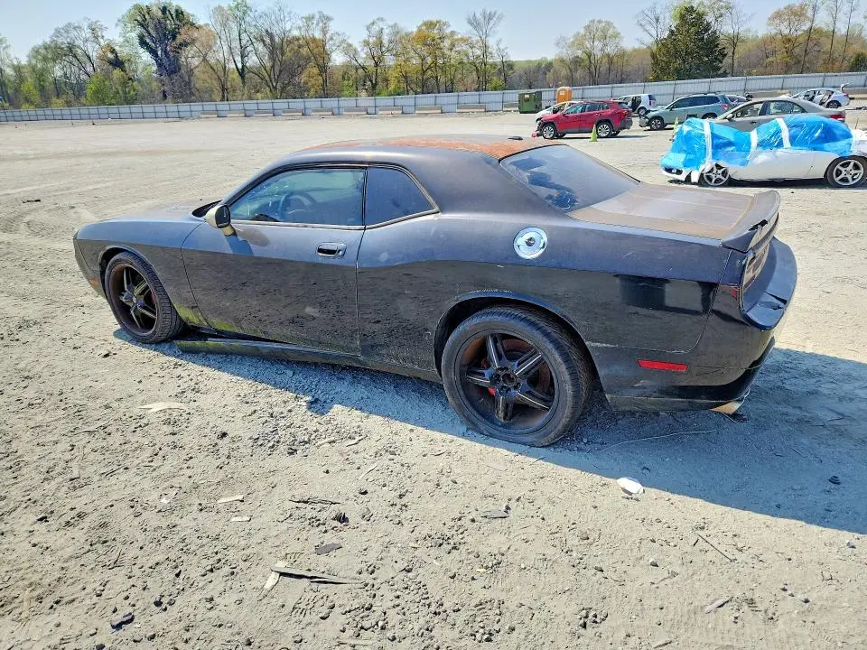2010 DODGE CHALLENGER SRT-8  