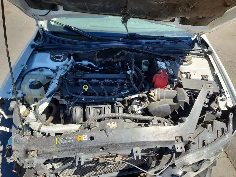 2010 FORD FUSION S  