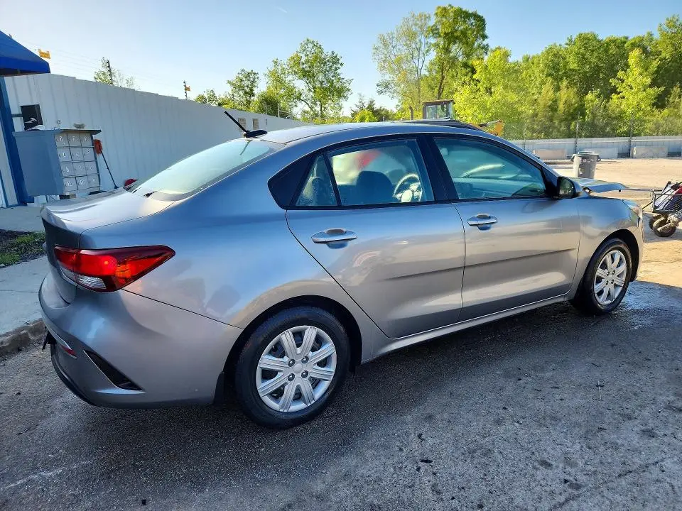2022 KIA RIO S  
