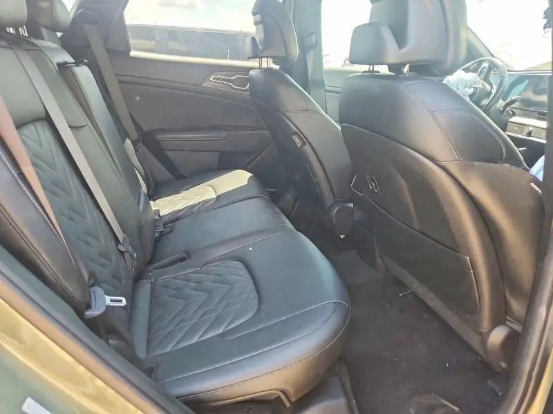 2023 KIA SPORTAGE X LINE  