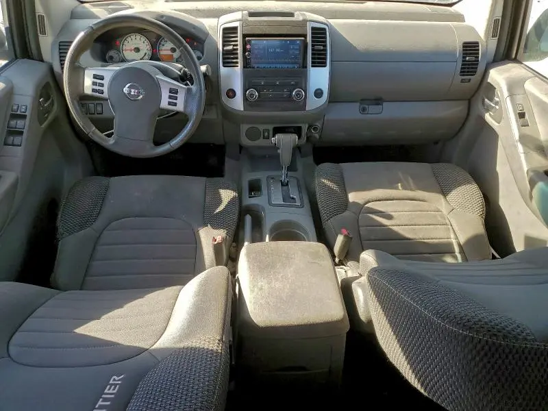 2013 NISSAN FRONTIER S  
