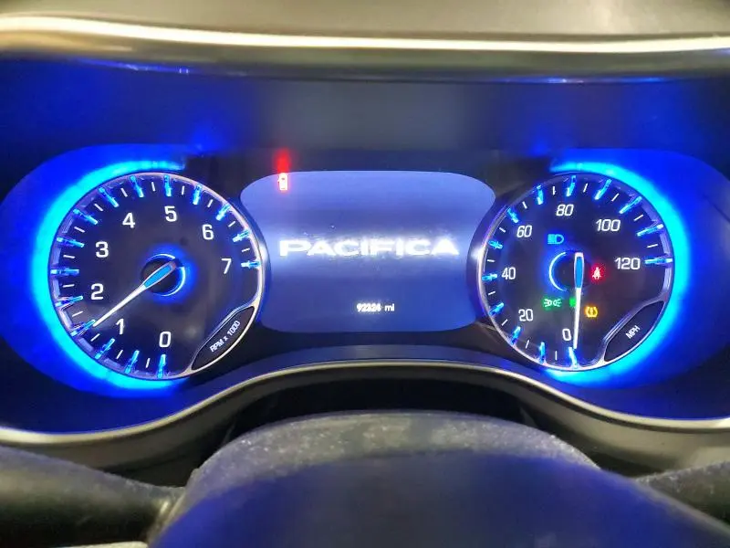 2018 CHRYSLER PACIFICA TOURING L PLUS  