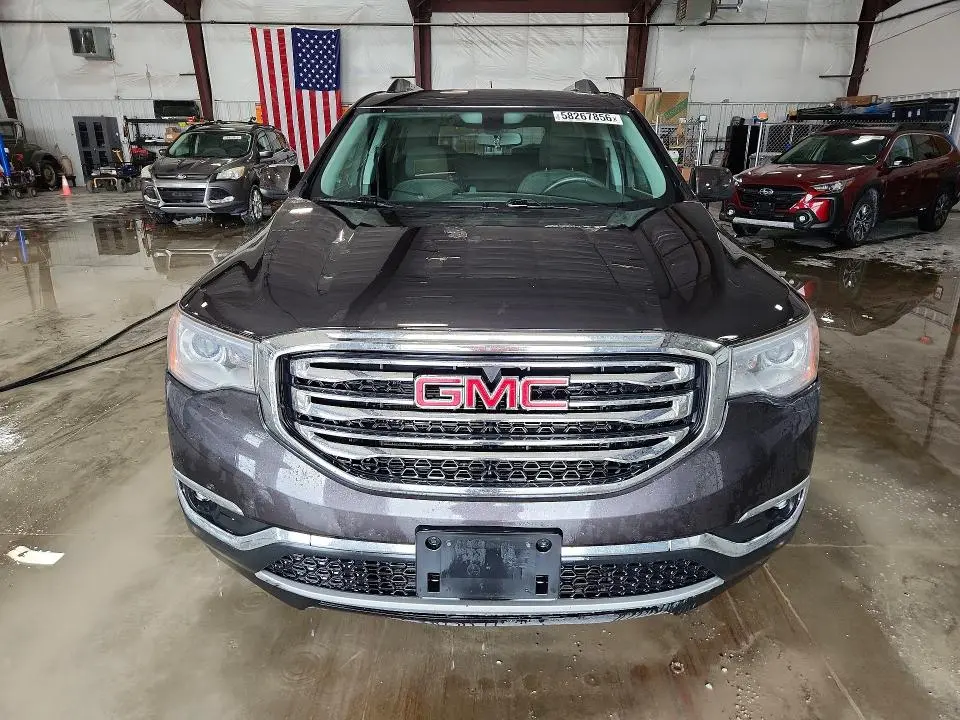 2017 GMC ACADIA SLE  