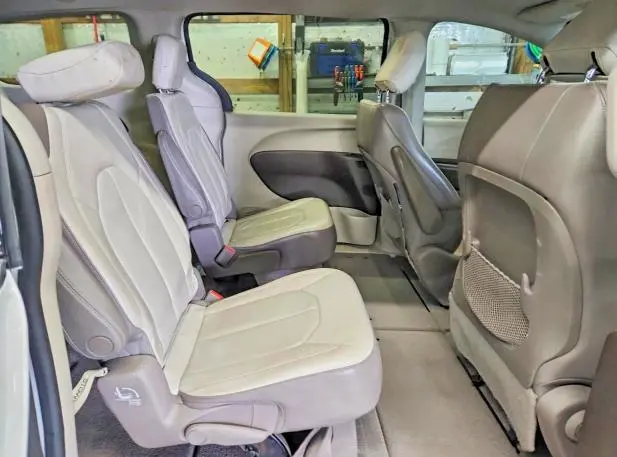 2017 CHRYSLER PACIFICA TOURING L  