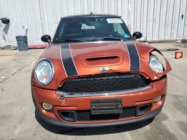 2015 MINI COOPER S  