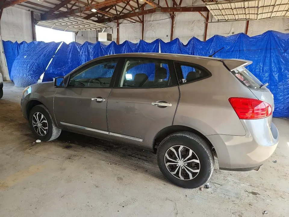 2013 NISSAN ROGUE S  